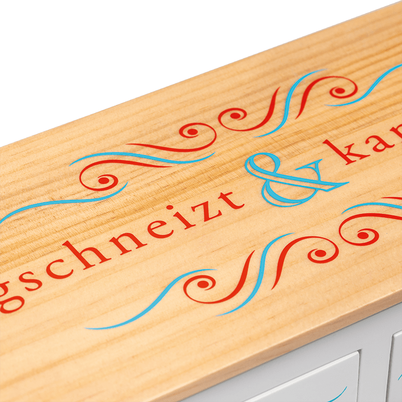 Trachten Truhe Detailansicht oben